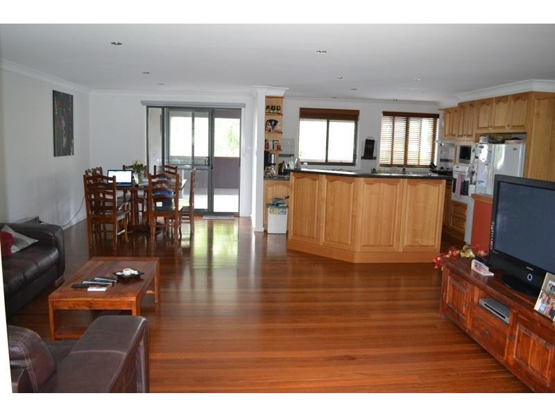 5  Surfriders Prom, Forster NSW 2428