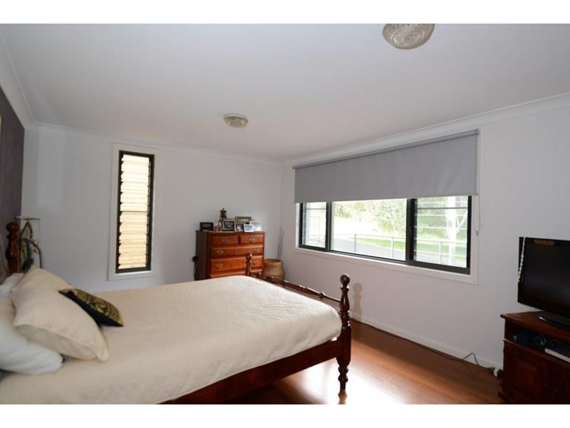 5  Surfriders Prom, Forster NSW 2428