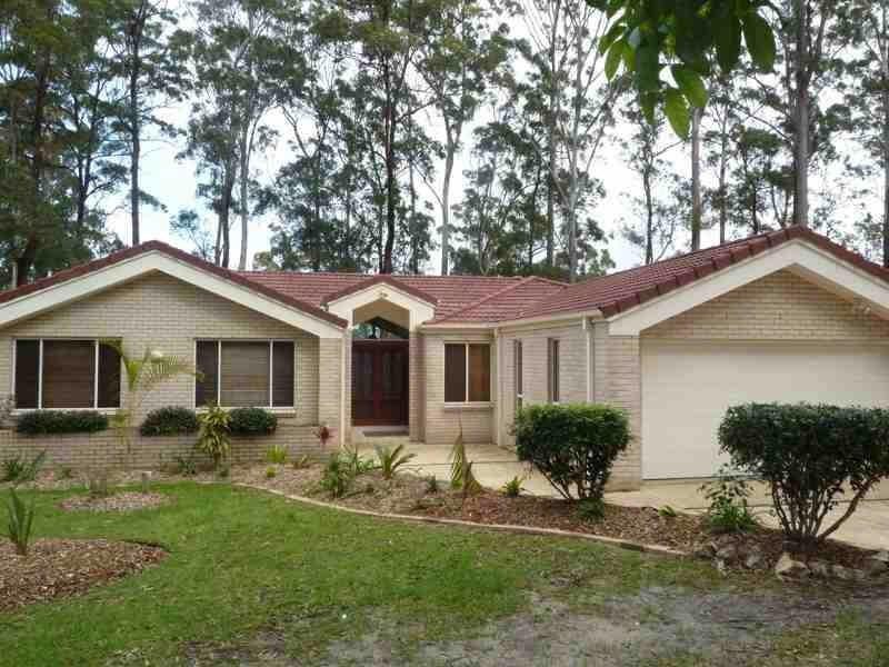 6  Hilltop Pkwy, Tallwoods Village NSW 2430