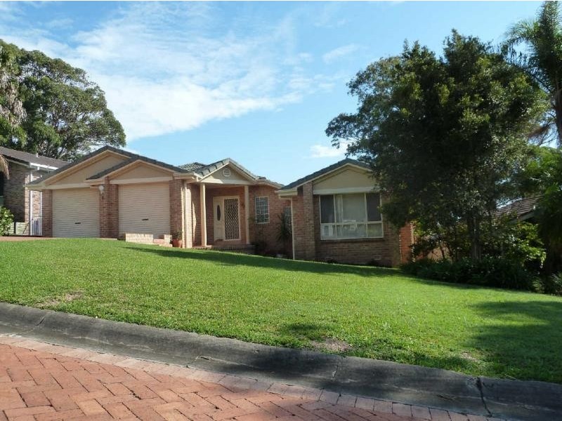 6  Zamia Pl, Forster NSW 2428