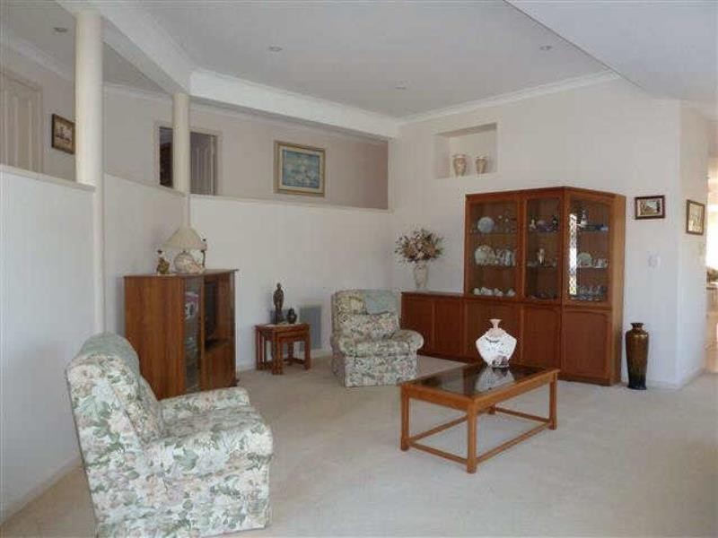 6  Zamia Pl, Forster NSW 2428