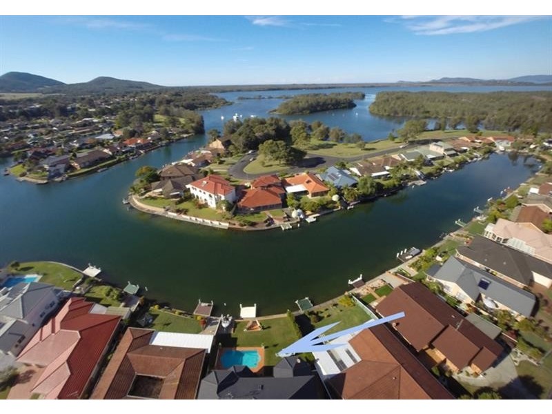 24  Supply Ave, Forster NSW 2428