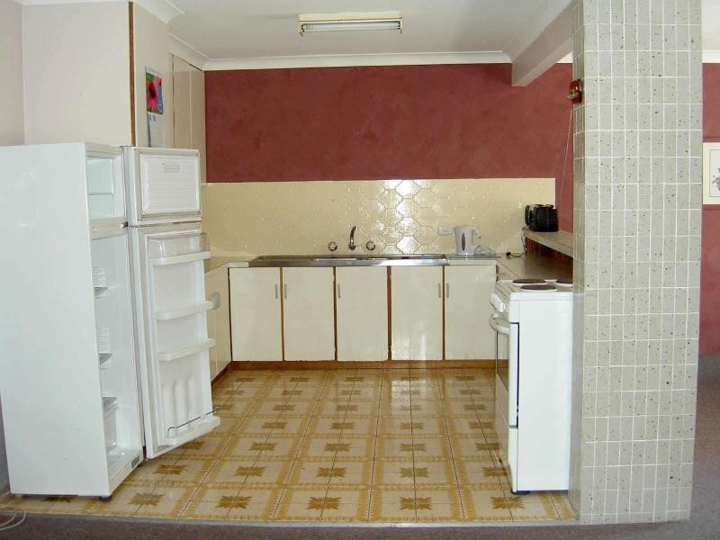 9  “Kanandah”110 Little St, Forster NSW 2428