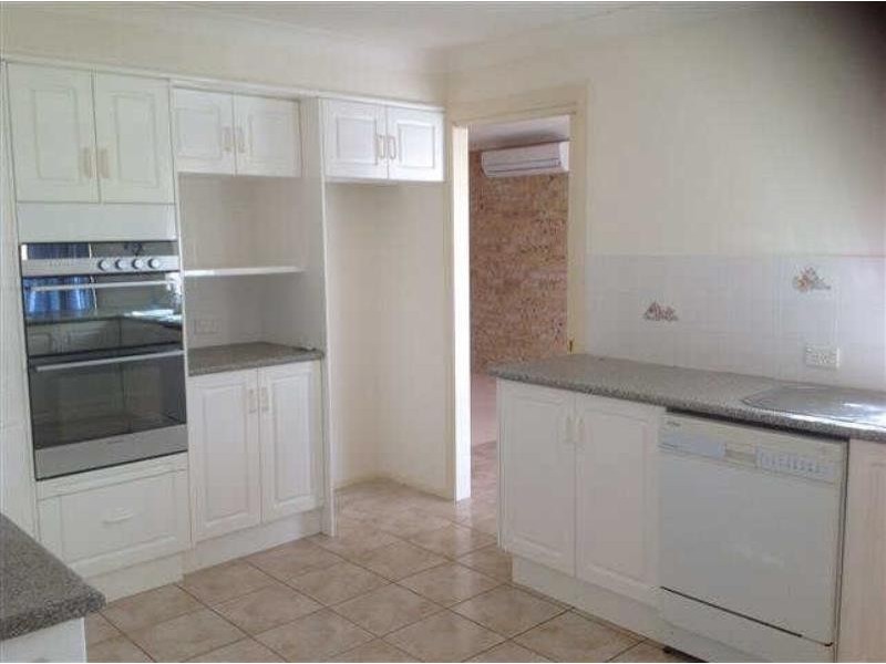 13  Oasis Pde, Tuncurry NSW 2428