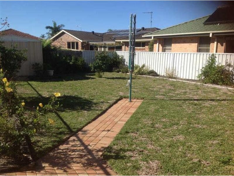 13  Oasis Pde, Tuncurry NSW 2428