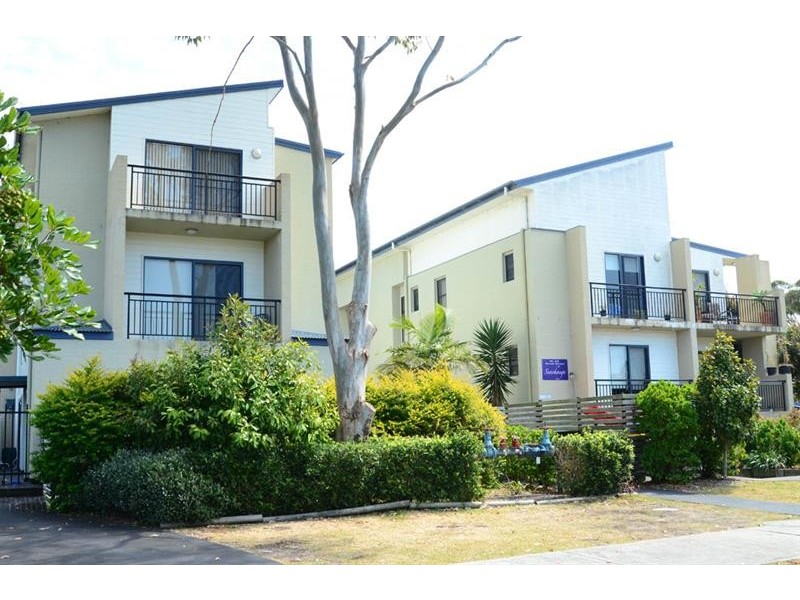 9 /60-62 Wharf  St, Tuncurry NSW 2428