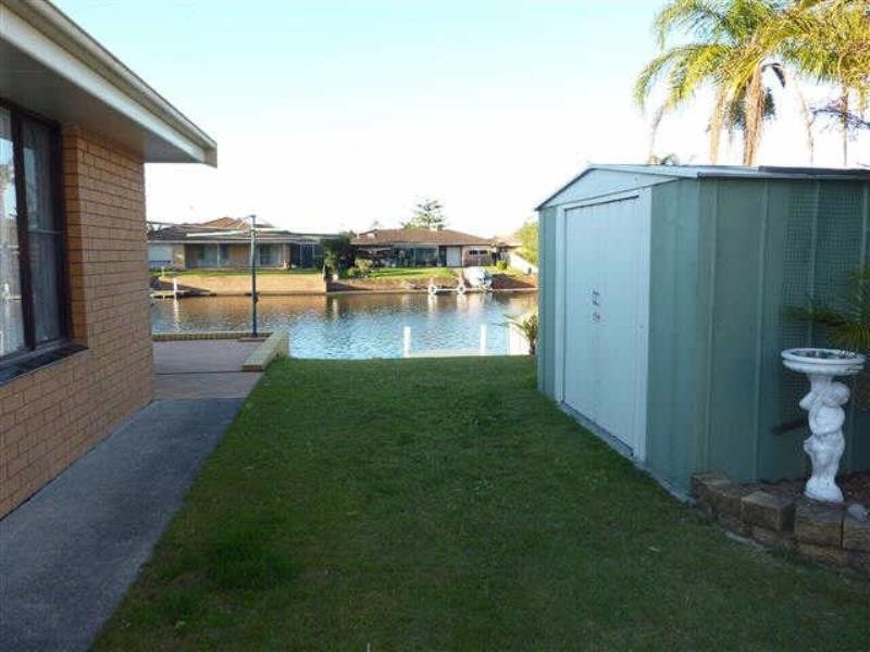 15  Cavill Ave, Forster NSW 2428