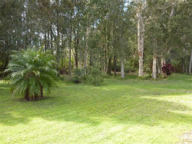 52  Seabreeze Pde, Green Point NSW 2428