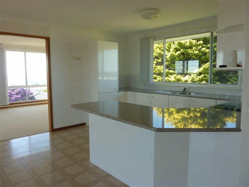 50  Churchill Rd, Forster NSW 2428