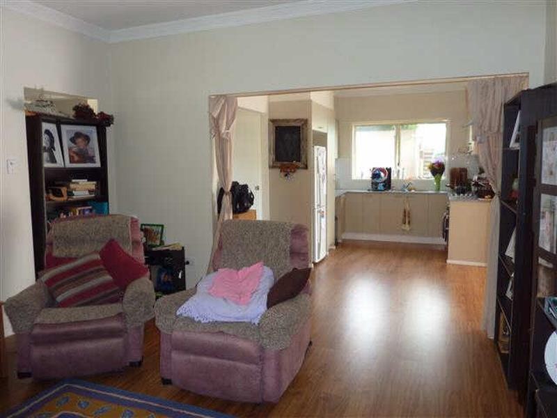 9  Breckenridge St, Forster NSW 2428