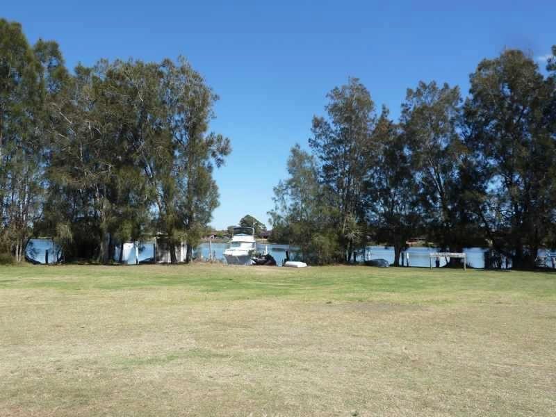 1/ 9 Baird St, Tuncurry NSW 2428