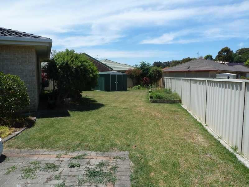 2  Arenga Cct, Forster NSW 2428