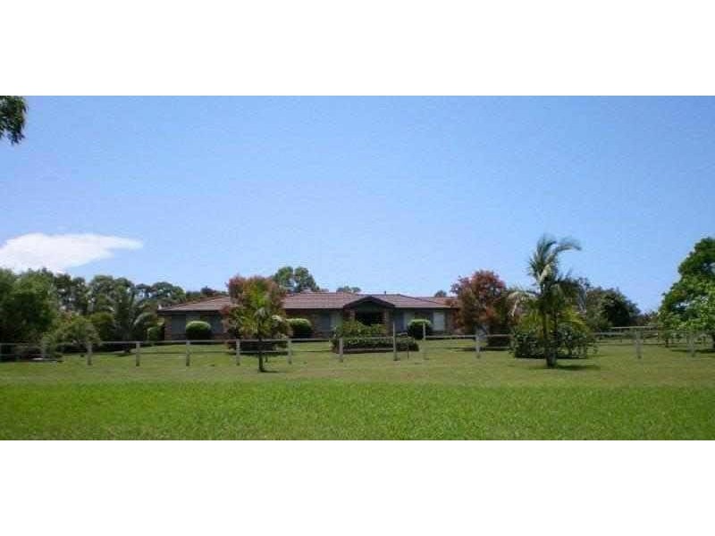 7  Majestic Pl, Diamond Beach NSW 2430