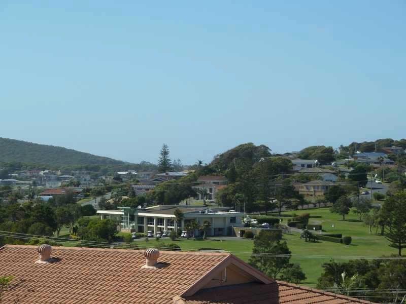 8  Lot 72 Sunbakers Dr, Forster NSW 2428