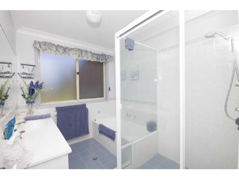 10  Minnibah Cct, Forster NSW 2428