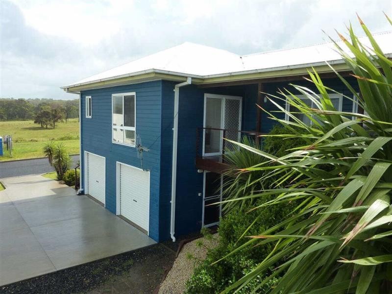 32  Emerald Dr, Diamond Beach NSW 2430