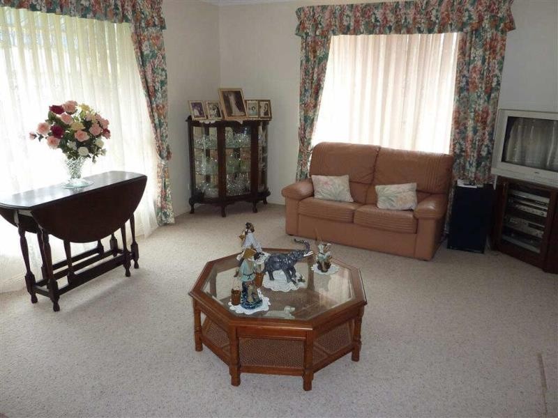 51 Amanda Cres, Forster NSW 2428