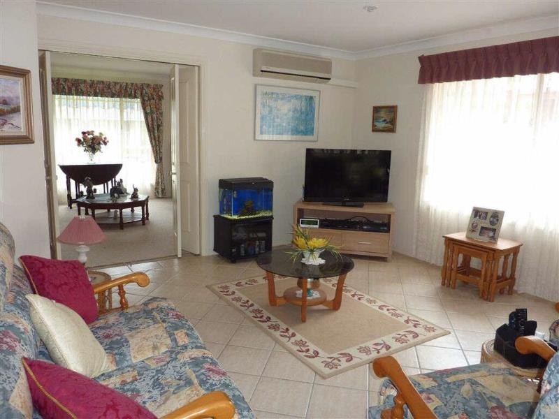 51 Amanda Cres, Forster NSW 2428