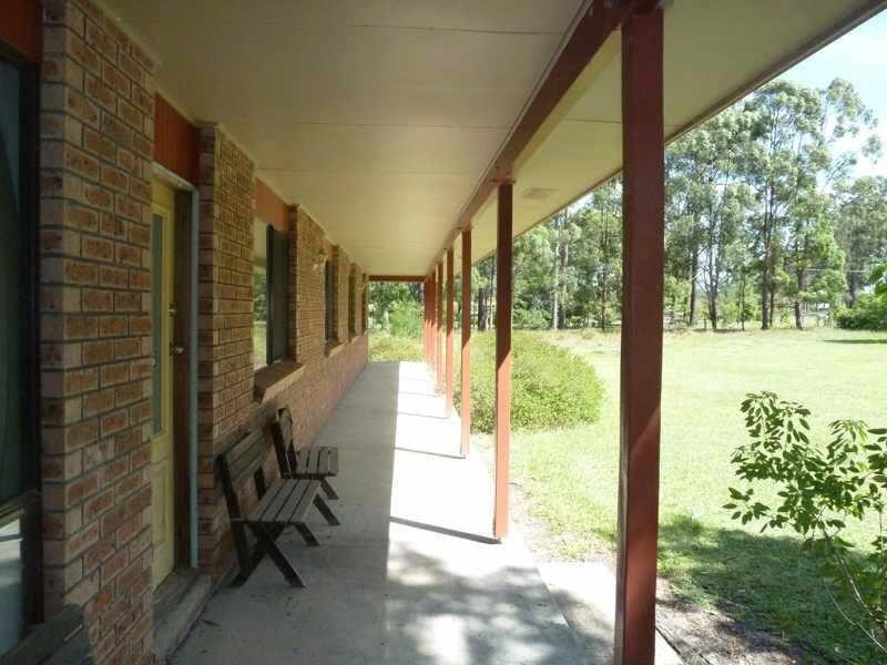 100  Blackbutt Dr, Failford NSW 2430