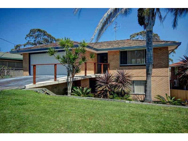 9  Pindari Rd, Forster NSW 2428