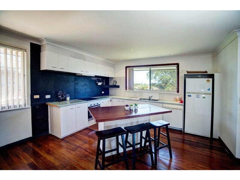 9  Pindari Rd, Forster NSW 2428