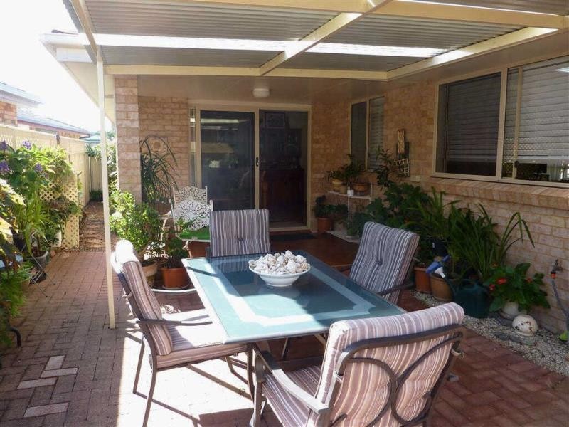 2/7  Cassina Cl, Forster NSW 2428