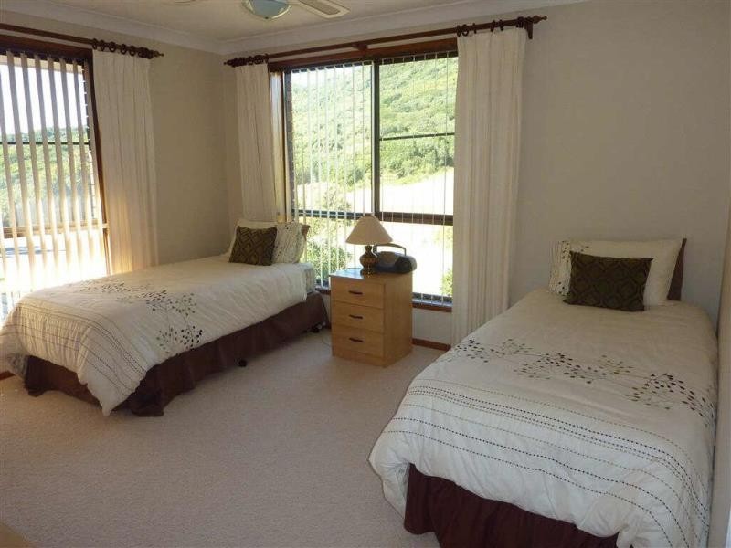 81 Lakeview Cres, Forster NSW 2428