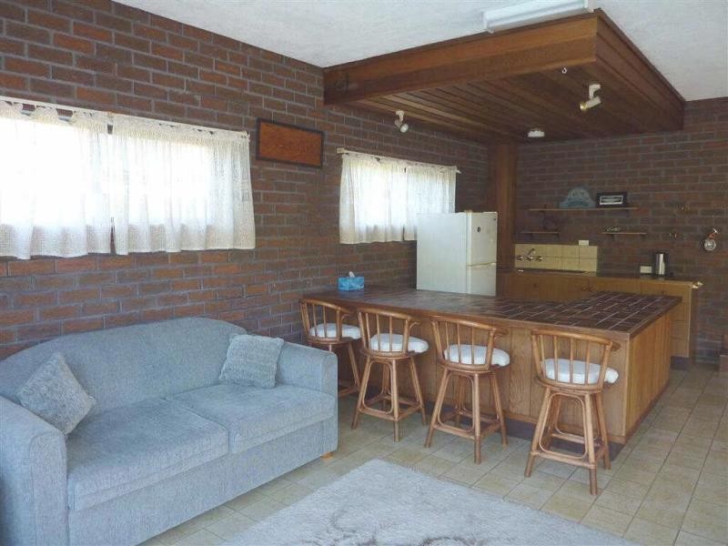 81 Lakeview Cres, Forster NSW 2428