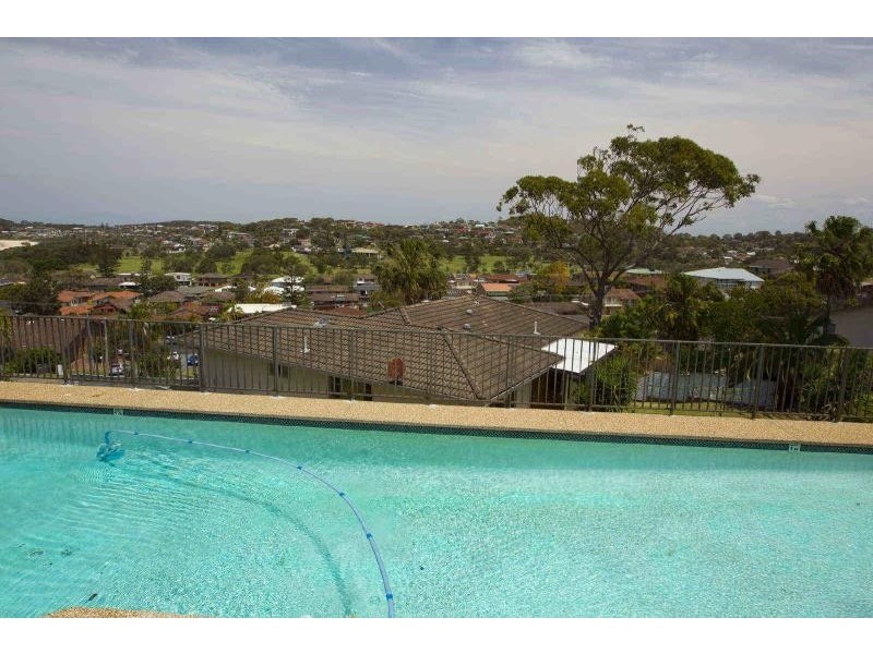 2  Margo Pl, Forster NSW 2428