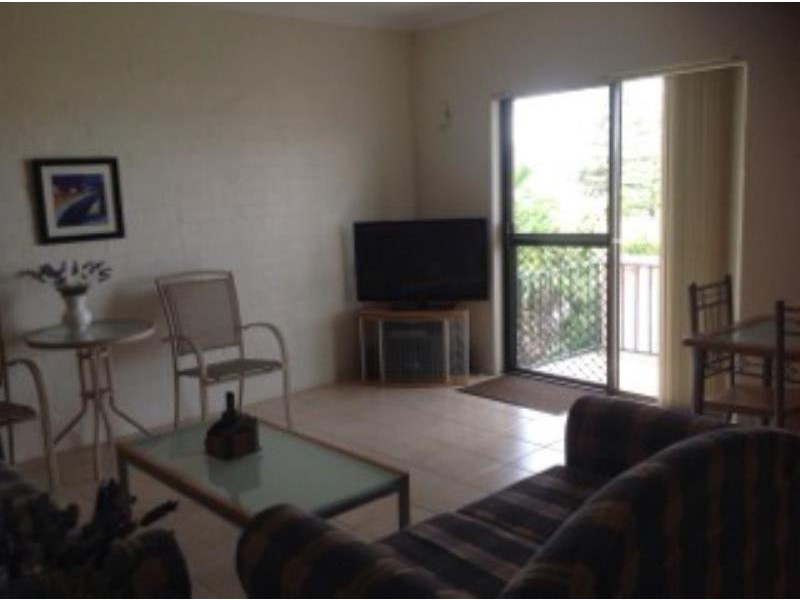 4/5 Beach St, Tuncurry NSW 2428