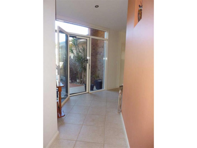 15  Leonardo Ave, Forster NSW 2428