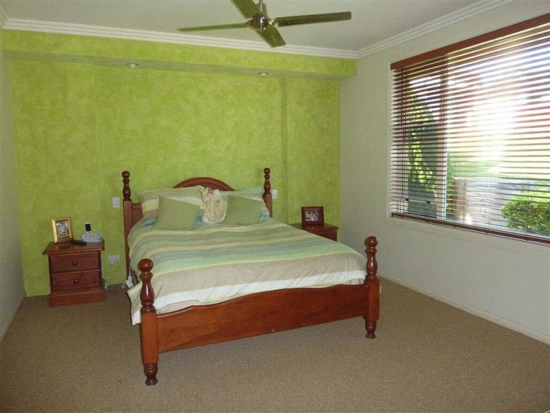 15  Leonardo Ave, Forster NSW 2428