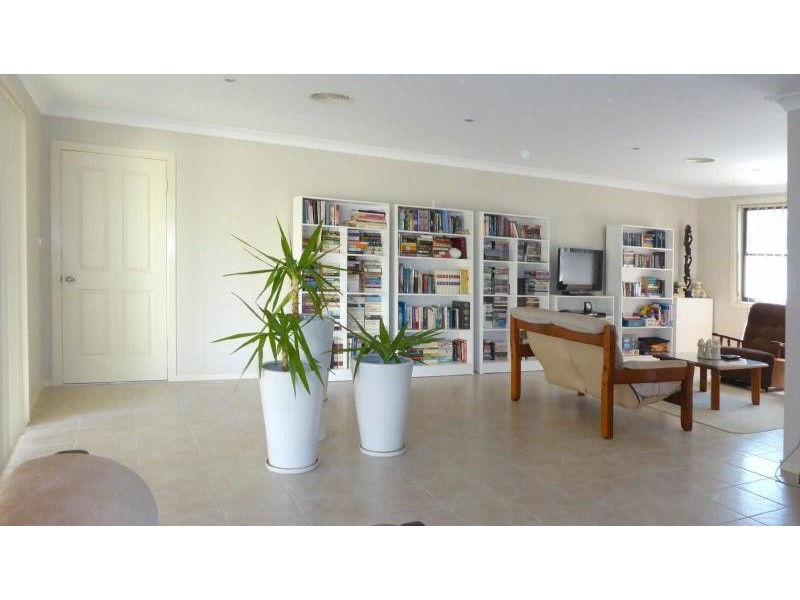 4 Friendship Key, Forster NSW 2428