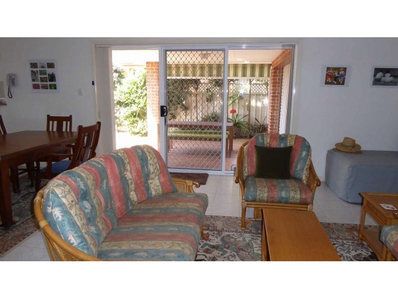 15  Cedar Gr, Forster NSW 2428