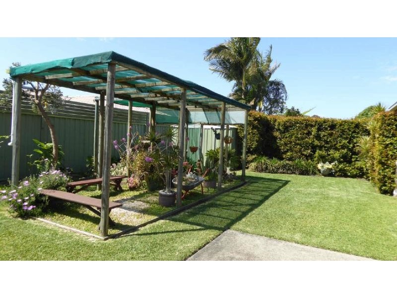 15  Cedar Gr, Forster NSW 2428
