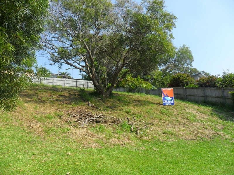 8 Affleck Cl, Forster NSW 2428