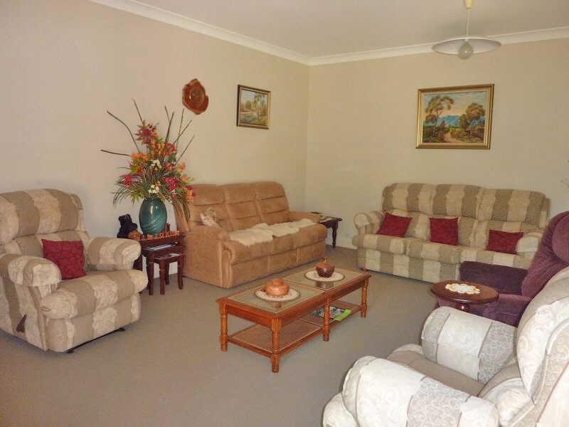14/2  Breese Pde, Forster NSW 2428