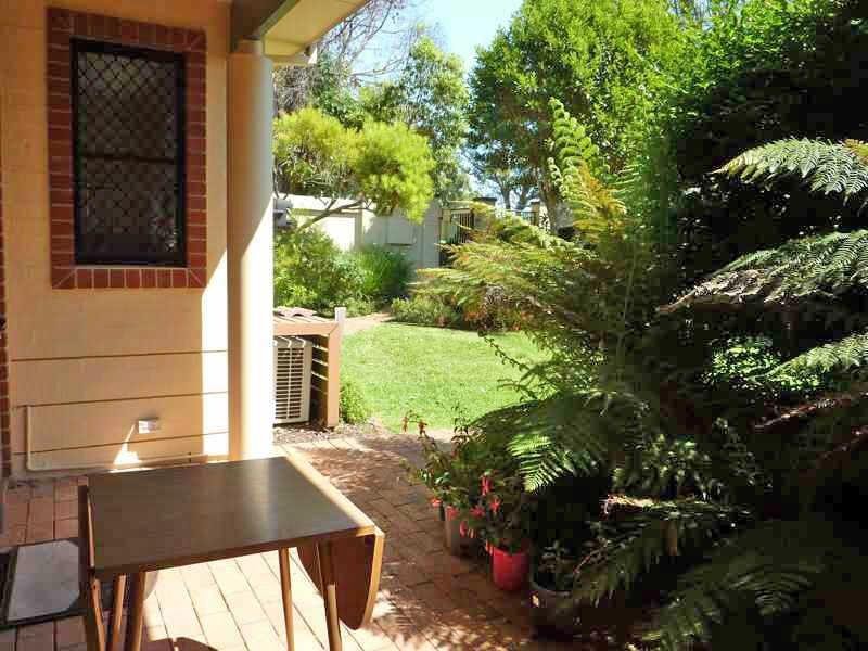 14/2  Breese Pde, Forster NSW 2428