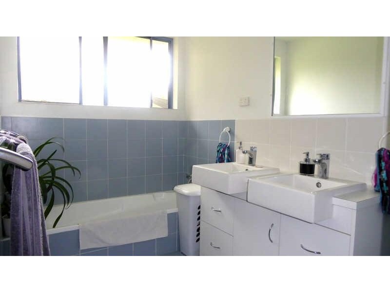 33  Karloo St, Forster NSW 2428