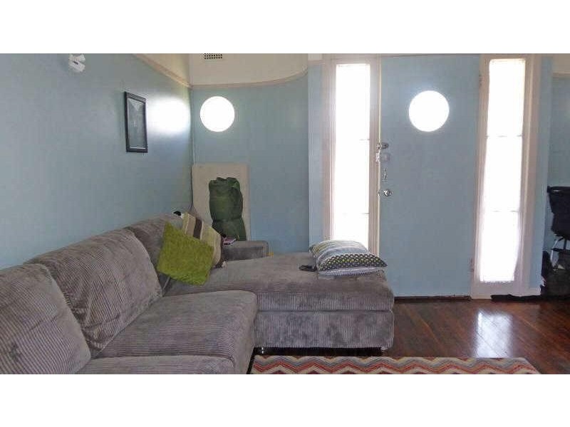 3  South St, Forster NSW 2428