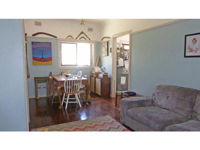 3  South St, Forster NSW 2428