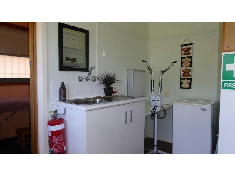 30  West St, Forster NSW 2428