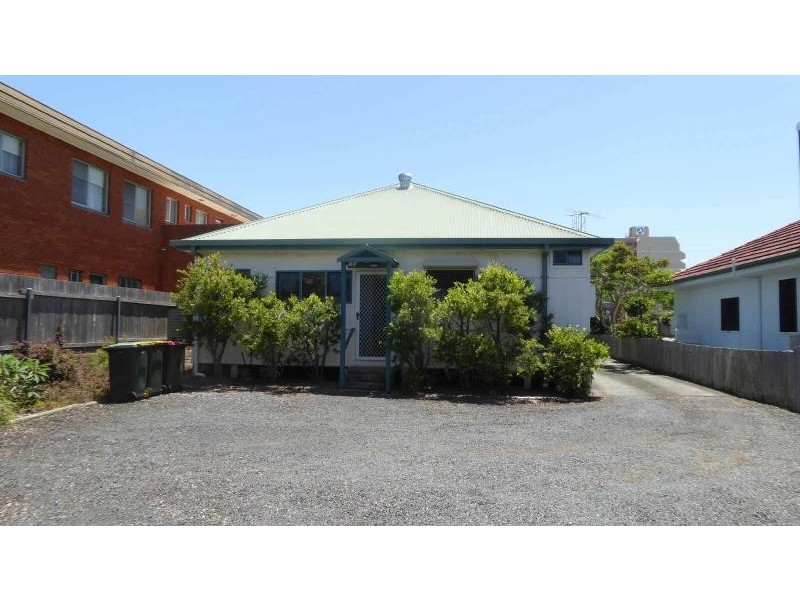 30  West St, Forster NSW 2428