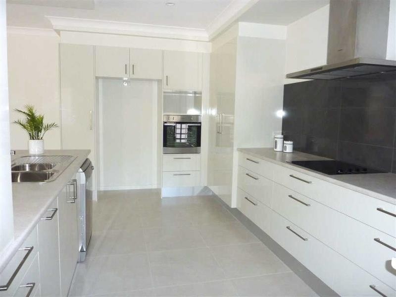 2/11  Michaela Ct, Forster NSW 2428