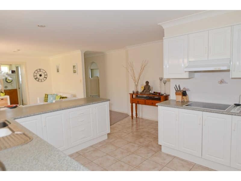 13  Oasis Pde, Tuncurry NSW 2428