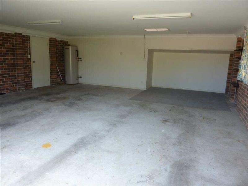 34  Churchill Rd, Forster NSW 2428