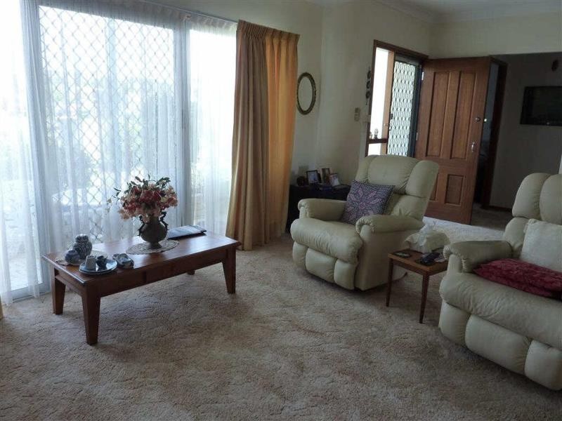 75  Lake St, Forster NSW 2428