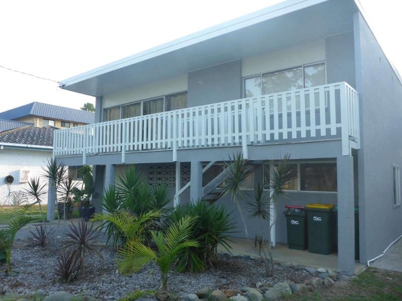 24  Wharf St, Tuncurry NSW 2428
