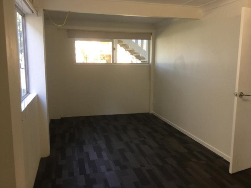 24  Wharf St, Tuncurry NSW 2428