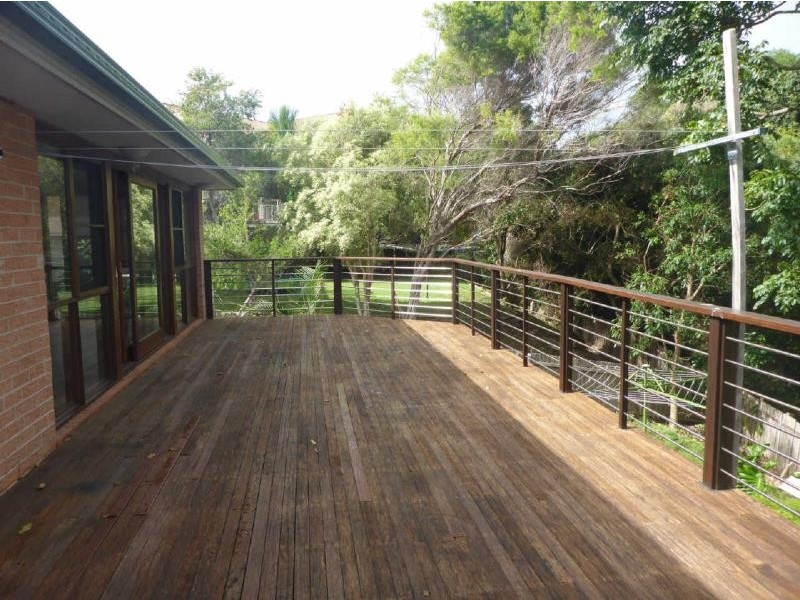63  Lakeview Cres, Forster NSW 2428